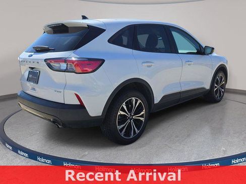 Used 2021 Ford Escape SE w/ SE Sport Appearance Package AWD/4WD image 6