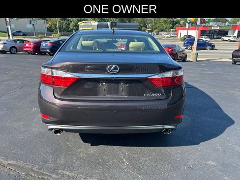 Used 2015 Lexus ES 350 w/ Luxury Package FWD image 4