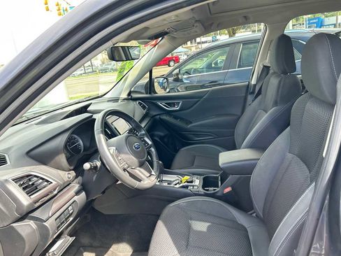 Used 2020 Subaru Forester Premium w/ Popular Package #1 AWD/4WD image 2