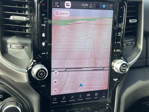 New 2026 RAM 1500 4x4 Crew Cab image 15