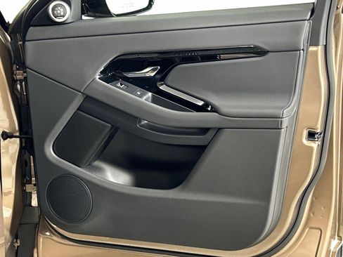 Certified 2024 Land Rover Range Rover Evoque S image 33