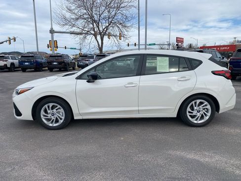 Certified 2025 Subaru Impreza 2.0i w/ Popular Package #1A image 4