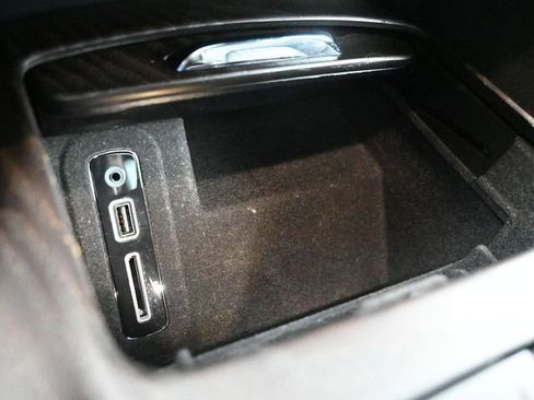 Used 2023 Maserati Levante GT AWD/4WD image 29
