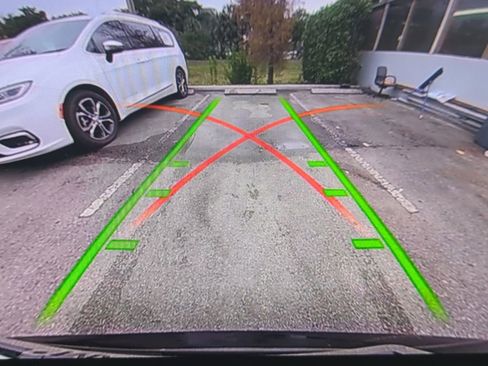 Used 2024 BMW X3 sDrive30i w/ Convenience Package image 24