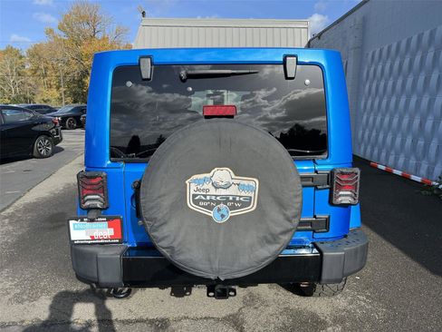 Used 2014 Jeep Wrangler Polar Edition image 5