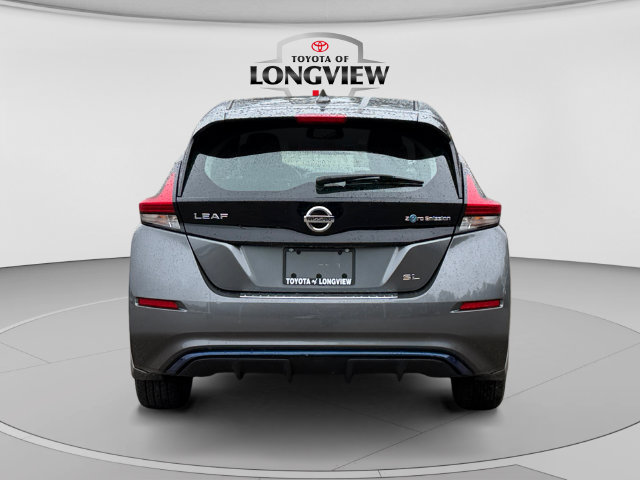 Used 2018 Nissan Leaf SL w/ SL Technology Package FWD image 4