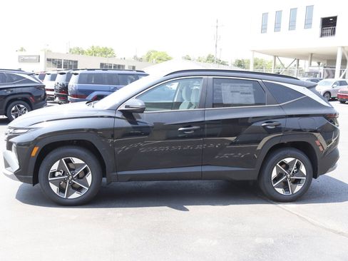 New 2025 Hyundai Tucson SEL image 8
