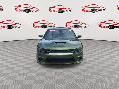 Used 2022 Dodge Charger Scat Pack w/ Plus Group RWD image 3
