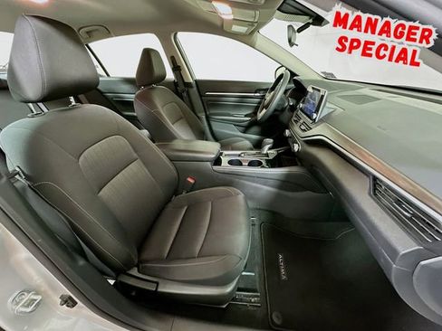 Used 2023 Nissan Altima 2.5 SV image 26
