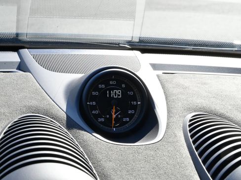 Used 2024 Porsche 718 Boxster Spyder RS image 25