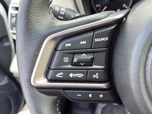 Used 2025 Subaru Legacy Limited image 30