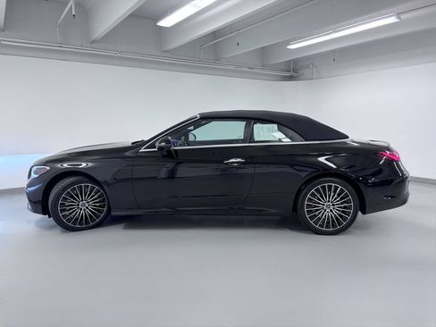 Used 2026 Mercedes-Benz CLE 450 4MATIC Cabriolet image 6