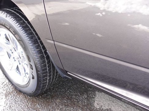 Used 2018 RAM 1500 Express w/ Express Value Package image 11