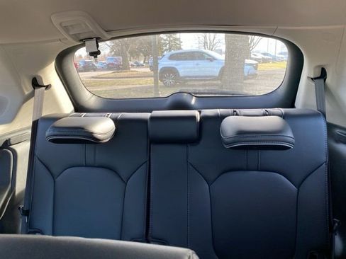 Certified 2024 Honda Pilot Elite image 5