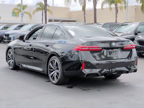 Used 2024 BMW 530i w/ M Sport Package RWD image 8