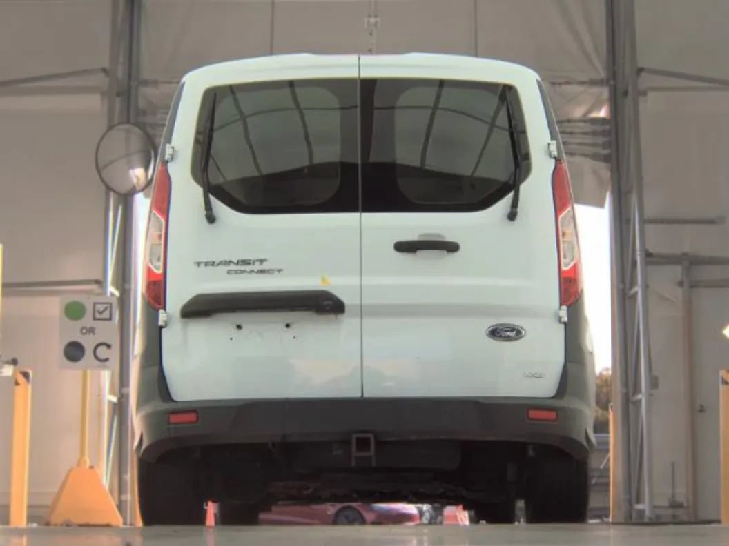 Used 2016 Ford Transit Connect XL FWD image 3