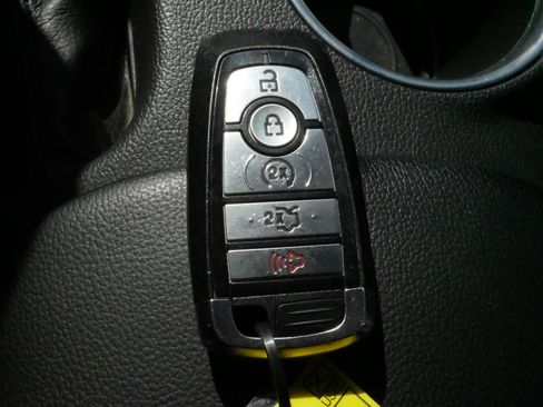 Used 2023 Ford Mustang Premium image 29