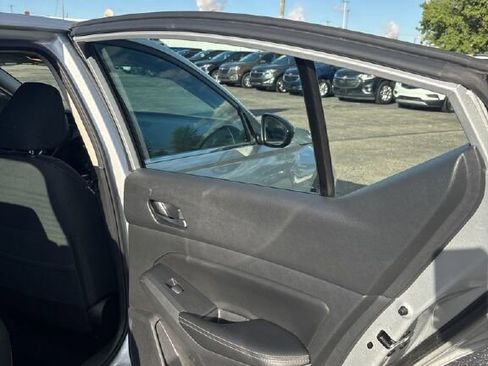 Used 2024 Nissan Altima 2.5 SV image 20