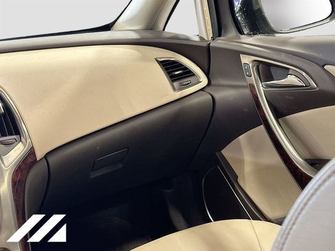 Used 2013 Buick Verano Convenience FWD image 24