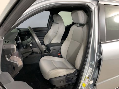 Used 2024 Toyota Tacoma SR5 image 27