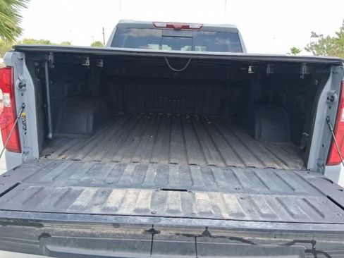 Used 2025 Chevrolet Silverado 1500 ZR2 w/ Technology Package AWD/4WD image 6