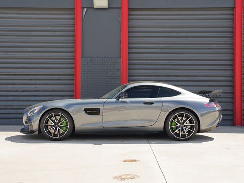 Used 2016 Mercedes-Benz AMG GT S image 11