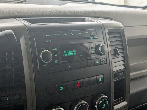 Used 2011 RAM 2500 ST w/ ST Popular Equipment Group AWD/4WD image 15