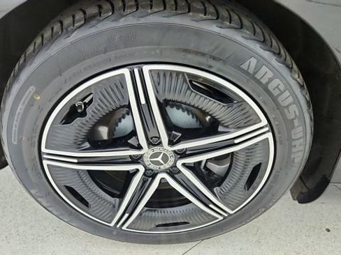 Used 2023 Mercedes-Benz EQE 500 500 Sedan image 60