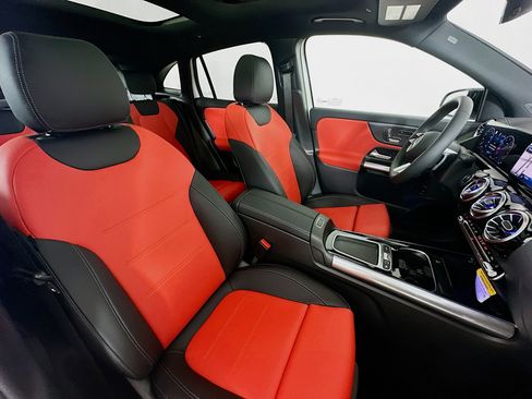 Certified 2026 Mercedes-Benz GLA 250 4MATIC image 36