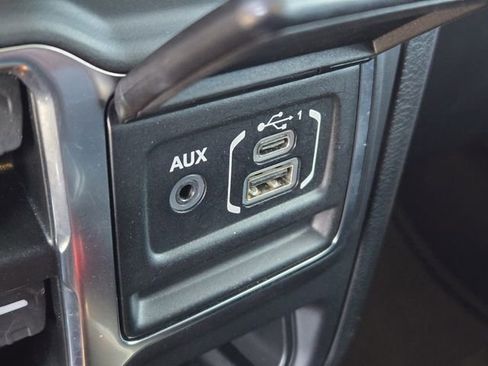 Used 2023 Jeep Wrangler Altitude image 20