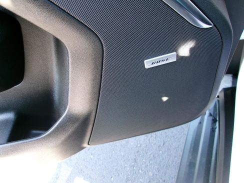 Used 2025 GMC Yukon Denali image 11