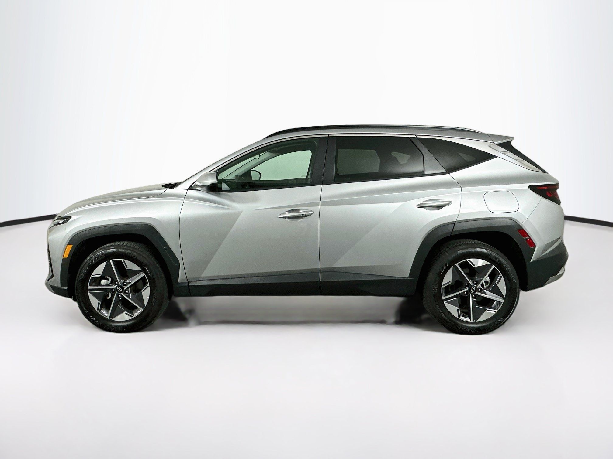 Used 2026 Hyundai Tucson SEL Plus AWD/4WD image 4
