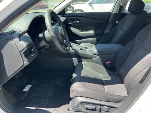 New 2026 Honda Accord SE image 12