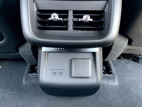 New 2026 Cadillac Lyriq V image 22