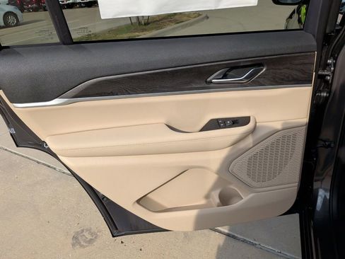 New 2025 Jeep Grand Cherokee L Limited image 42