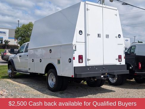 New 2026 RAM 5500 Tradesman w/ Chrome Appearance Group AWD/4WD image 5