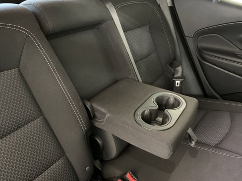 Used 2022 GMC Terrain SLE w/ Driver Convenience Package image 36