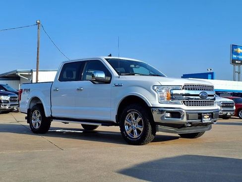 Used 2019 Ford F150 Lariat image 3