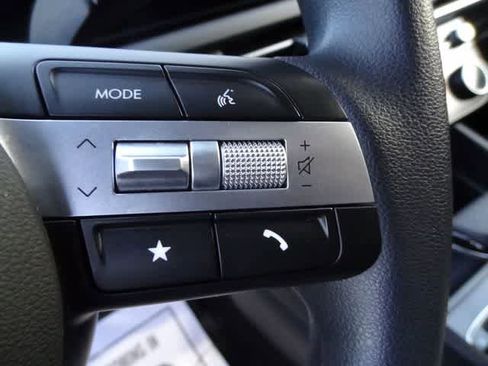 Used 2025 Hyundai Tucson SEL image 21