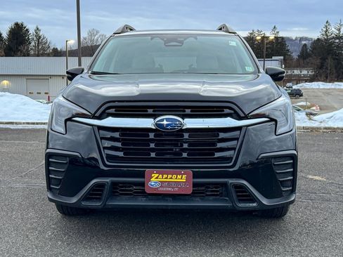 Certified 2023 Subaru Ascent Premium w/ Convenience Package image 8