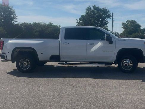 Used 2023 Chevrolet Silverado 3500 High Country w/ Safety Package II AWD/4WD image 8