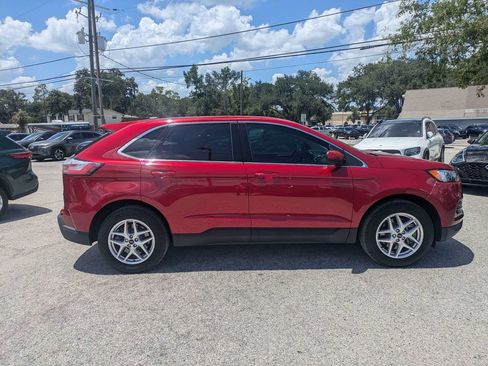 Used 2024 Ford Edge SEL w/ Convenience Package AWD/4WD image 2