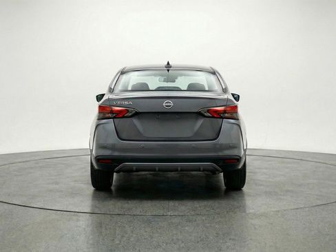 Used 2025 Nissan Versa SV image 7