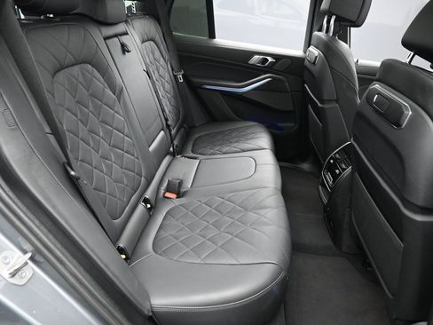 Used 2024 BMW X5 xDrive40i image 33