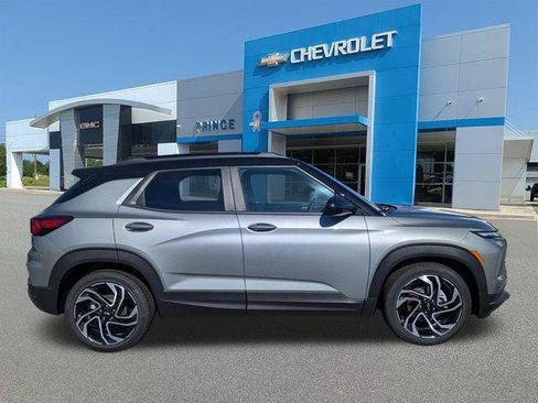 New 2026 Chevrolet TrailBlazer RS w/ Convenience Package FWD image 4