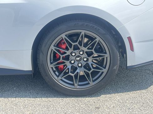 New 2026 Ford Mustang GT Premium w/ GT Performance Package RWD image 25