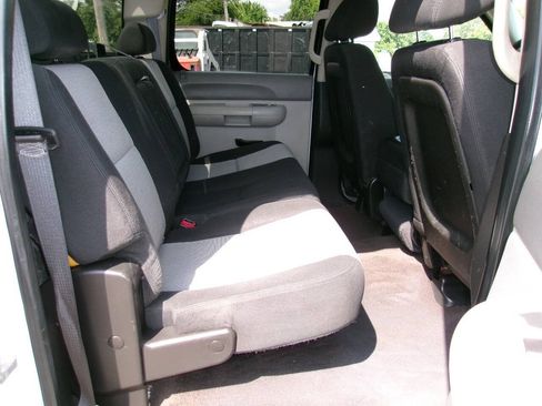 Used 2008 Chevrolet Silverado 2500 W/T AWD/4WD image 11