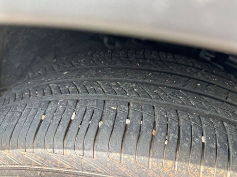 Used 2025 Nissan Rogue SV image 8