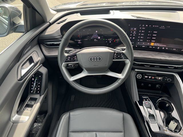 Used 2025 Audi Q5 Premium Plus w/ Premium Plus AWD/4WD image 15