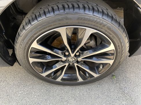 Used 2019 Toyota Corolla SE w/ Protection Package FWD image 9